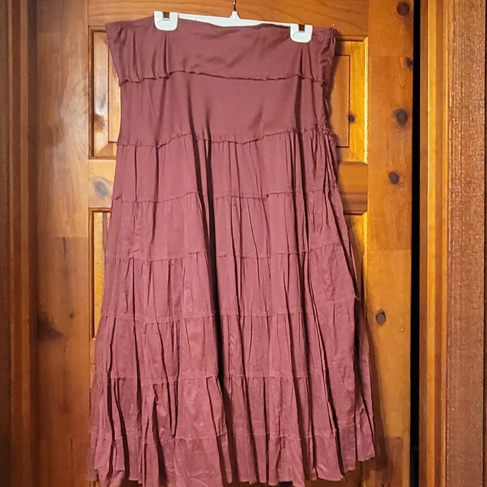 John Paul Richard Uniform Sz Lg maroon A line skirt.